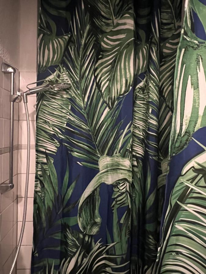 Private Schlafzimmer Mit Wc Dusche Mönchengladbach Eksteriør billede